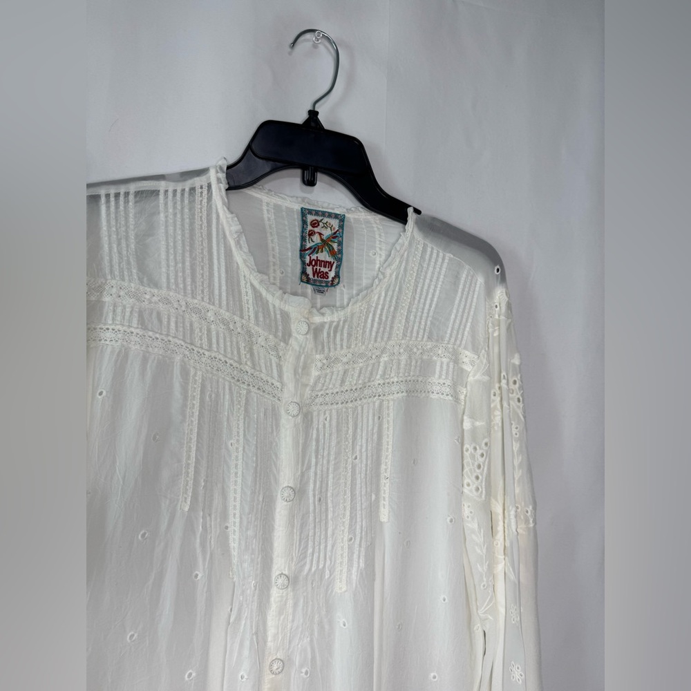 Johnny Was White Long Sleeve Pleated Blouse - Size L - Like New - Picture 2 of 9
